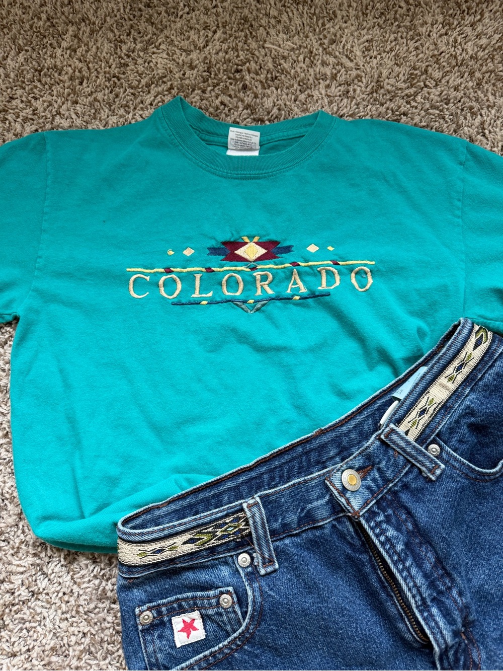 Colorado Embroidered Teal vintage tee (s)